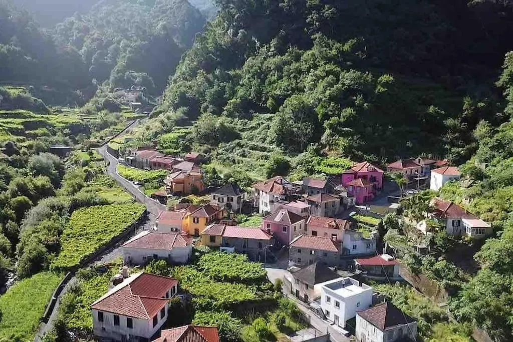 Διαμέρισμα Roots Guesthouse- B São Vicente